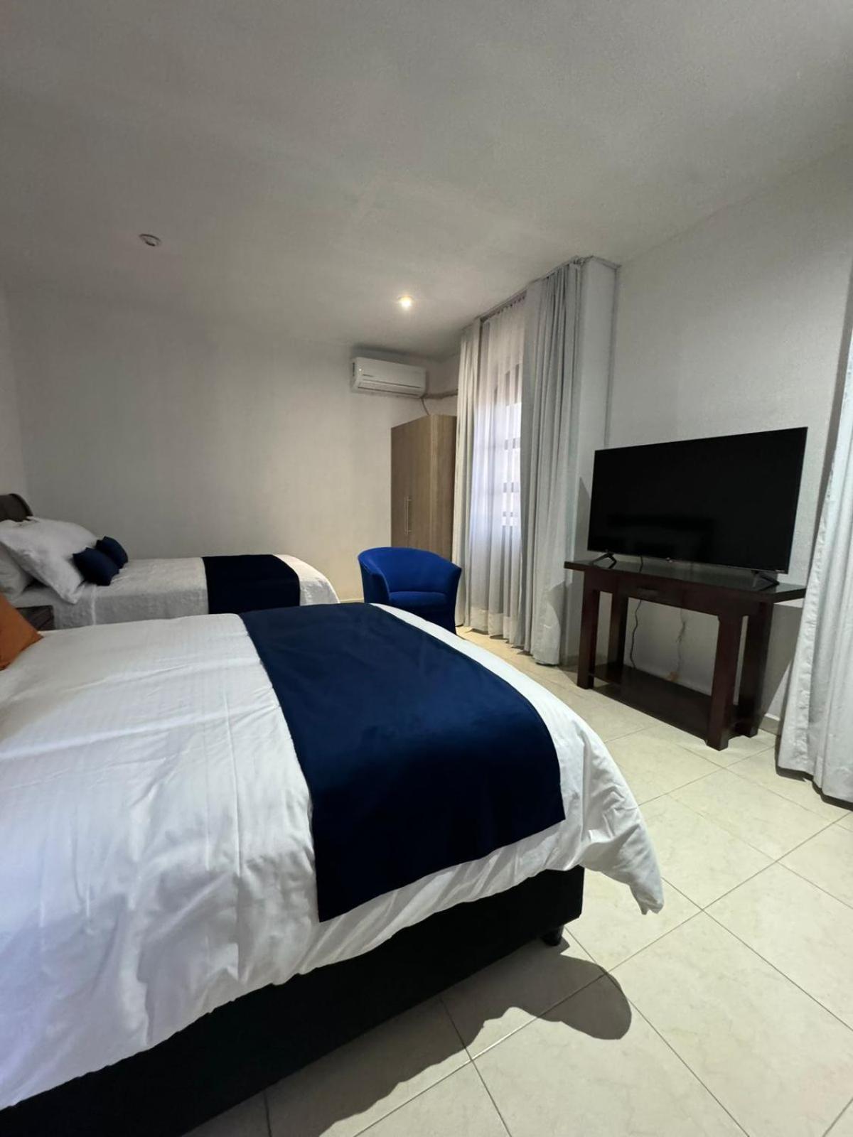 Suite Los Angeles Tecozautla Exterior foto
